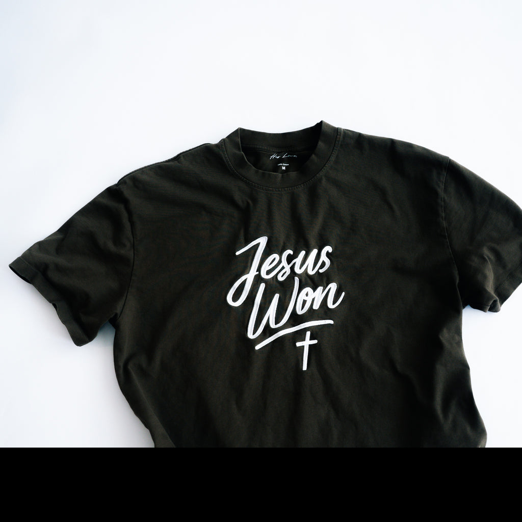 Black & White Jesus Won Heavyweight T-Shirt